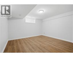 385 PARK Road N UnitNo. 25 - 21