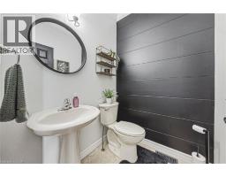 20 DEGROW Crescent - 5