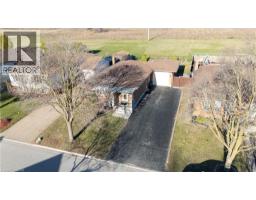 60 LYSANDA Avenue - 4