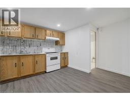60 LYSANDA Avenue - 40