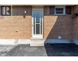 60 LYSANDA Avenue - 42
