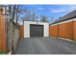 390 HUNTER Street W - 35
