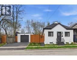 390 HUNTER Street W - 36