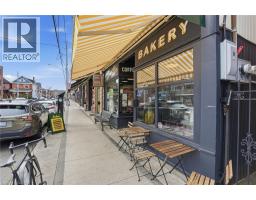 390 HUNTER Street W - 43