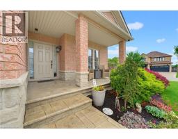 73 DEGROW Crescent - 11