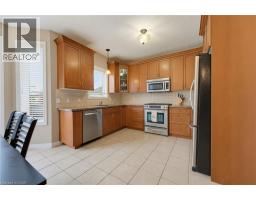 73 DEGROW Crescent - 17