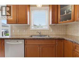 73 DEGROW Crescent - 18