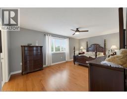 73 DEGROW Crescent - 25