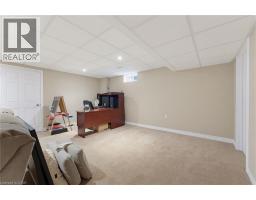 73 DEGROW Crescent - 35