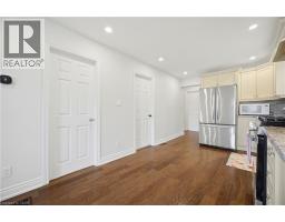 71 BELAND Avenue N - 12