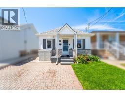 71 BELAND Avenue N - 2