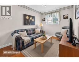 16 WALKER Court - 10