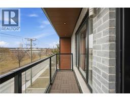 414 JOHN Street - 41