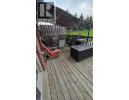 4 ISAIAH Drive - 17