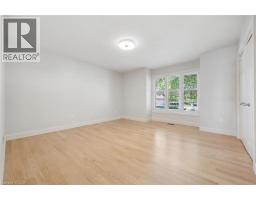 22 LYLE Place - 32