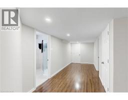 18 GATEWAY Avenue - 31