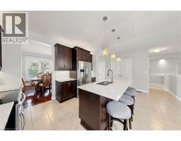 18 GATEWAY Avenue - 8