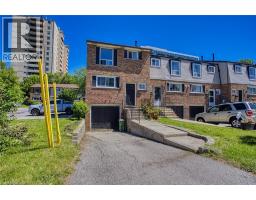 75 BERKINDALE Drive UnitNo. 85 - 2