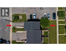 75 BERKINDALE Drive UnitNo. 85 - 31