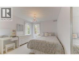 258 LASCHINGER Boulevard - 25
