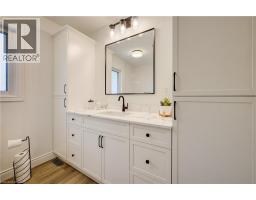 464 NORTHLAKE Drive - 33