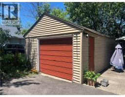 3050 JEWELL Avenue - 3
