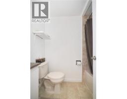 165 GREEN VALLEY Drive UnitNo. 69 - 19