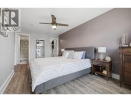 12 HISCOTT Drive - 31