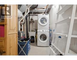 12 HISCOTT Drive - 7