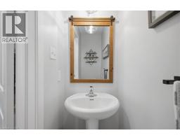 12 HISCOTT Drive - 9