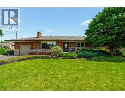 27 BRENTWOOD Drive - 1