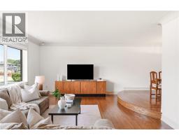 27 BRENTWOOD Drive - 5
