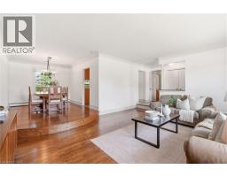 27 BRENTWOOD Drive - 9