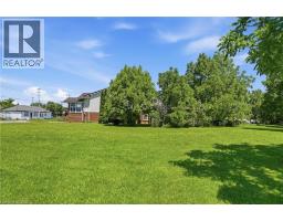 120 QUEEN Street S - 5