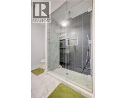 10 ISHERWOOD Avenue UnitNo. 18 - 29