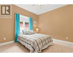 215 TERRACE WOOD Crescent - 27