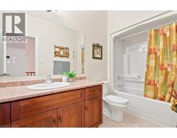215 TERRACE WOOD Crescent - 29