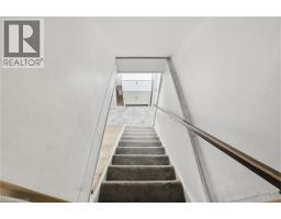 19 VICTORIA Street - 29