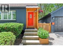 83 DEVON Road - 13