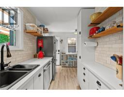 83 DEVON Road - 24