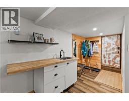 83 DEVON Road - 35