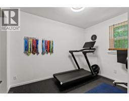 83 DEVON Road - 36