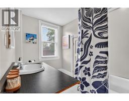 111 MAIN Street W - 11