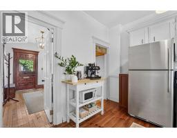 111 MAIN Street W - 26