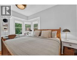 111 MAIN Street W - 31