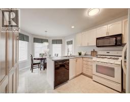 27 CHANDOS Drive - 10