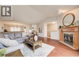27 CHANDOS Drive - 5