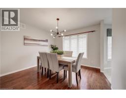 27 CHANDOS Drive - 6