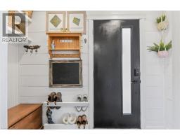 43 WOODBRIDGE Road - 12