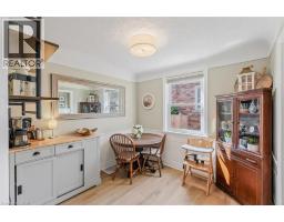 43 WOODBRIDGE Road - 22